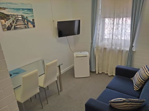 North Adelaide Lodge - Tourism Bookings 1