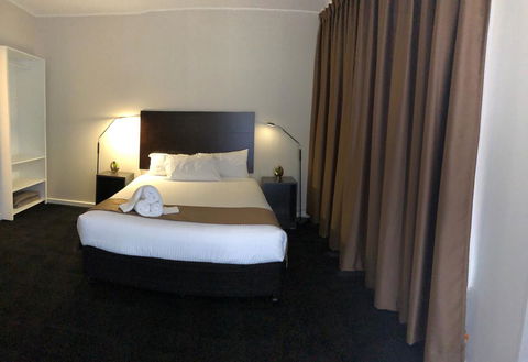Nowra Motor Inn - Tourism Bookings 3