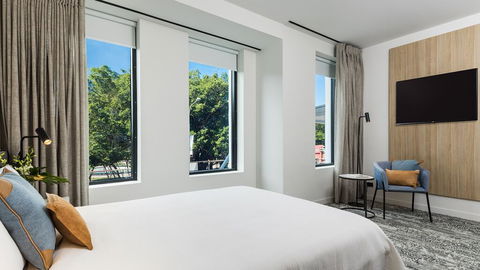 Oaks Cairns Hotel - Tourism Bookings 2