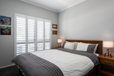Ocean Break Coolum - Events Australia 3