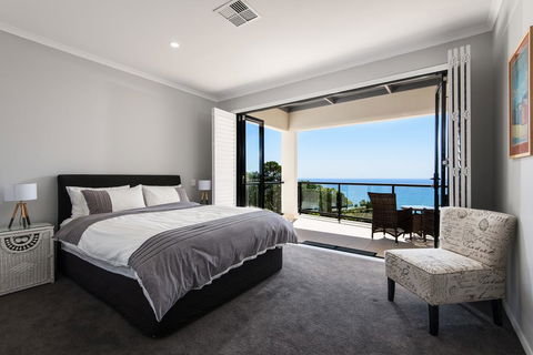 Ocean Break Coolum - Events Australia 0