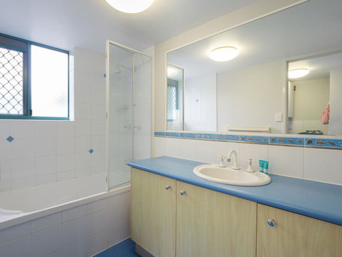 Ocean Crest Unit 4, 22 Warne Tce - Events Australia 3