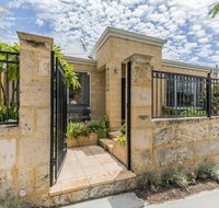 Ocean Keys Cottage - Free WiFi - Events Australia