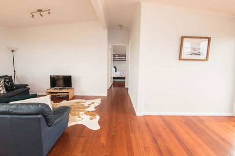 Ocean View Getaway - Events Australia 1