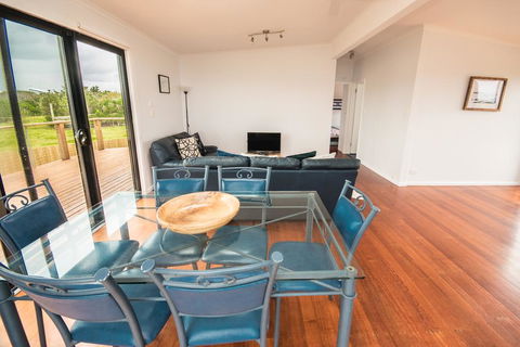 Ocean View Getaway - Events Australia 2