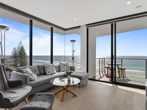 Ocean Views Apartment With Rooftop Pool - Events Australia 3