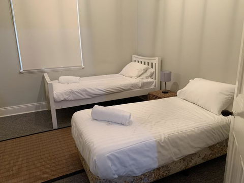 Old Sergeants Quarters - Tourism Bookings 1