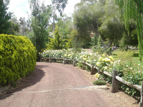 Olde Horsham Motor Inn - Events Australia 1