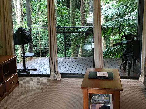 On Obi Maleny - Accommodation Europe 2