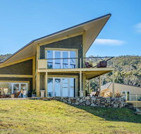 On the Huon River - Events Australia