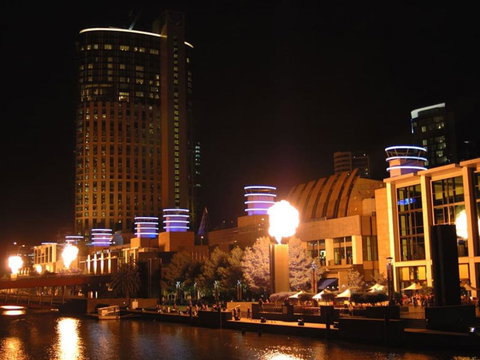 One Bedroom City Apt With Spectacular Views - Tourism Bookings 1