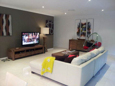 Our Byron House - Events Australia 3