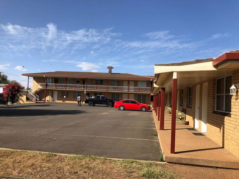 OVERLANDER MOTOR LODGE - Events Australia 0