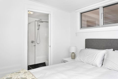 Pa's Beach House - Apartment 1 - Events Australia 2