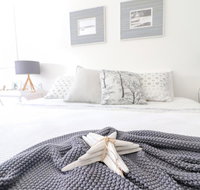 Palms Studio Apartment at Raffetys Resort - Events Australia