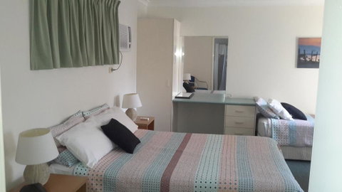 Paramount Motel - Tourism Bookings 3
