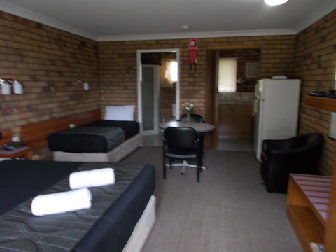 Park House Motor Inn - Events Australia 0