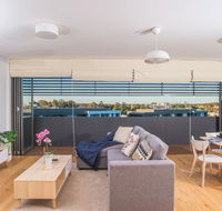 PEAK EAST 2bed2bath APT Ryde SO RELAXING - Tourism Bookings