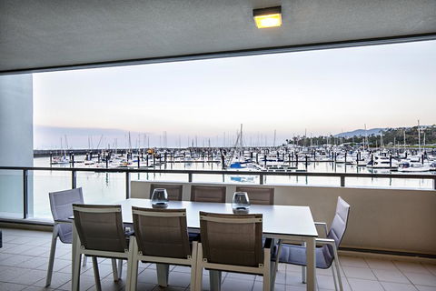 Peninsula Picture Perfect Airlie Beach - Events Australia 1