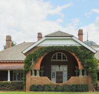 Petersons Armidale Winery and Guesthouse - Tourism Bookings