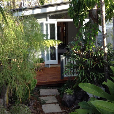 Petrie Garden Studio - Tourism Bookings 0