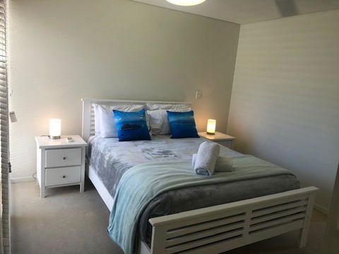 Phil's Place On Airlie - Events Australia 1