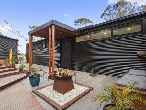 Phoenix On Wye - Events Australia 2