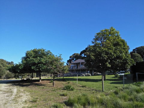 Pine Scrub Beach House - Events Australia 2
