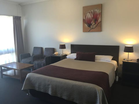 Ploughmans Motor Inn - Events Australia 1