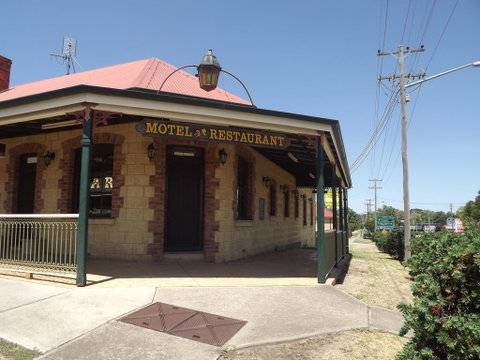 Poet's Recall Motel - Tourism Bookings 2