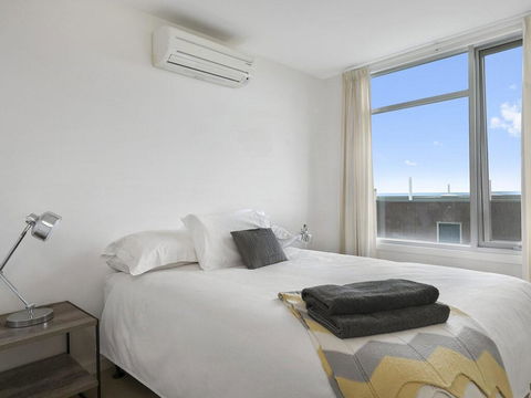 POINT GREY APARTMENT 2 - Ocean VIews With Wifi - Events Australia 1