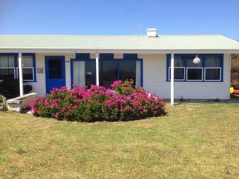 Polperro, A Quintessential Seaside Experience - Events Australia 0