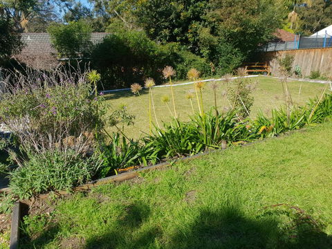 Poppies House - Tourism Bookings 1