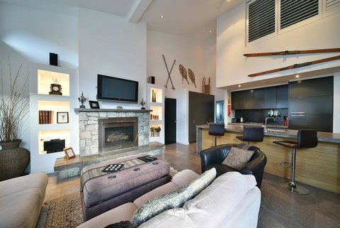 Powder 2 - Accommodation Europe 3