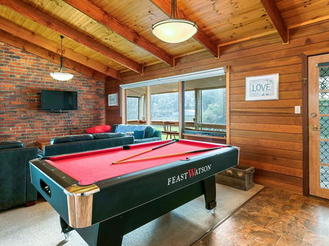 Powlett Place - Tourism Bookings 1