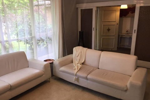 Pretty Home In Quiet Cul De Sac Near Knox City - Events Australia 1