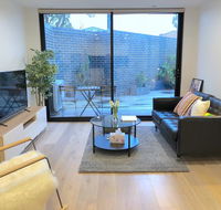 Pride Bentleigh Apartment with Private Garden - Events Australia
