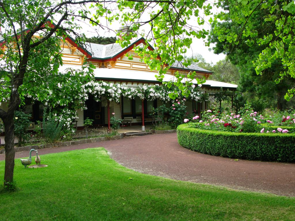 Minjah VIC Tourism Bookings