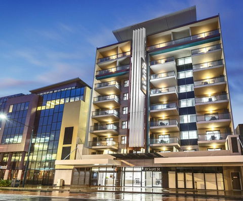 Quest Liverpool - Tourism Bookings 0