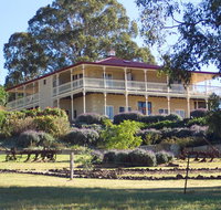 R on the Downs BnB  Cottages - Events Australia