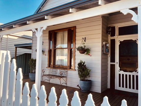 Railway Cottage - Events Australia 1