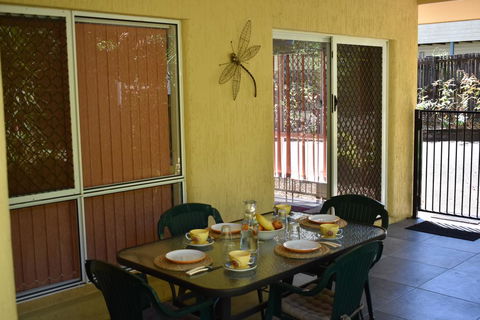Rainforest Cottage Cairns - Tourism Bookings 1