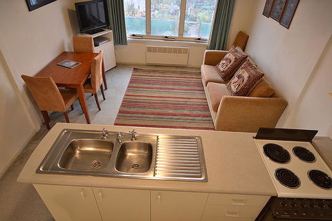 Razorback 9 - Tourism Bookings 2