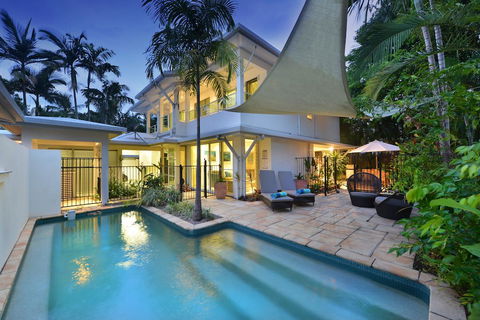 Reef Villa Port Douglas - Events Australia 0