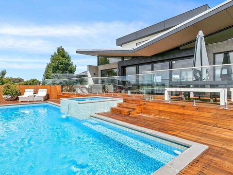 Remo Resort - Events Australia 0