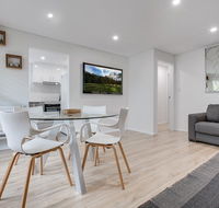 Renovated unit in the heart of Macquarie Park - Events Australia