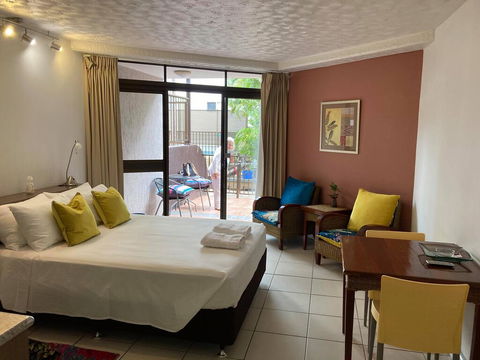 RENTAL: All $ Inclusive, Tidy Renovated Studio Apartment On The Strand, Pool,  - Tourism Bookings 1