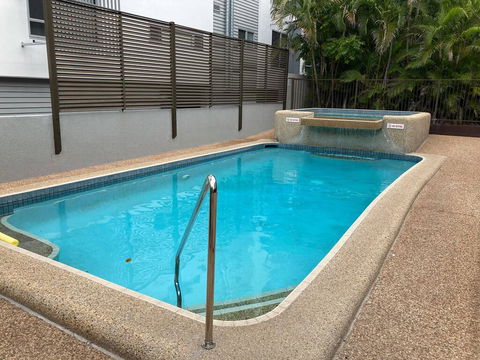 RENTAL: All $ Inclusive, Tidy Renovated Studio Apartment On The Strand, Pool,  - Tourism Bookings 2