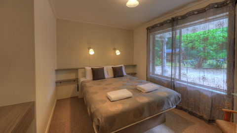 Restaway Holiday Units - Tourism Bookings 0