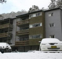 Retro 2 Bedroom Apartment - Accommodation Europe